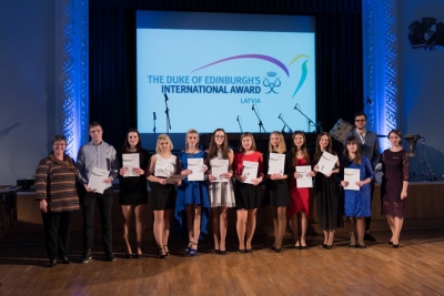 The duke of edinburgh's international award, apbalvošanas cerimonija