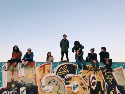 Grupu bilde pie grafiti